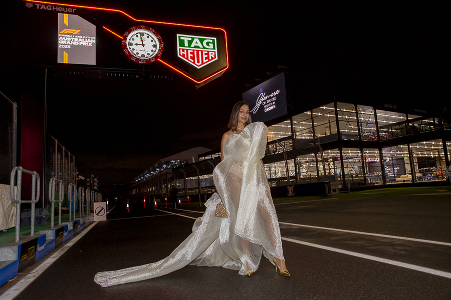 Sharon Johal and husband Ankur Dogra are the hottest Fashion Celebrity Couple right now, as they arrive in Style at the AusGP – ‘Glamour on the Grid’.